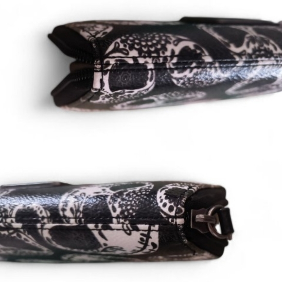 Loungefly Disney The Nightmare Before Christmas Jack Sugar Skull Barrel Bag Set - Picture 16 of 16